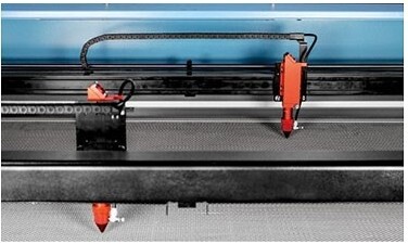 Double rail dual head system