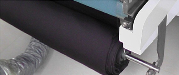 Knitted fabric feeding