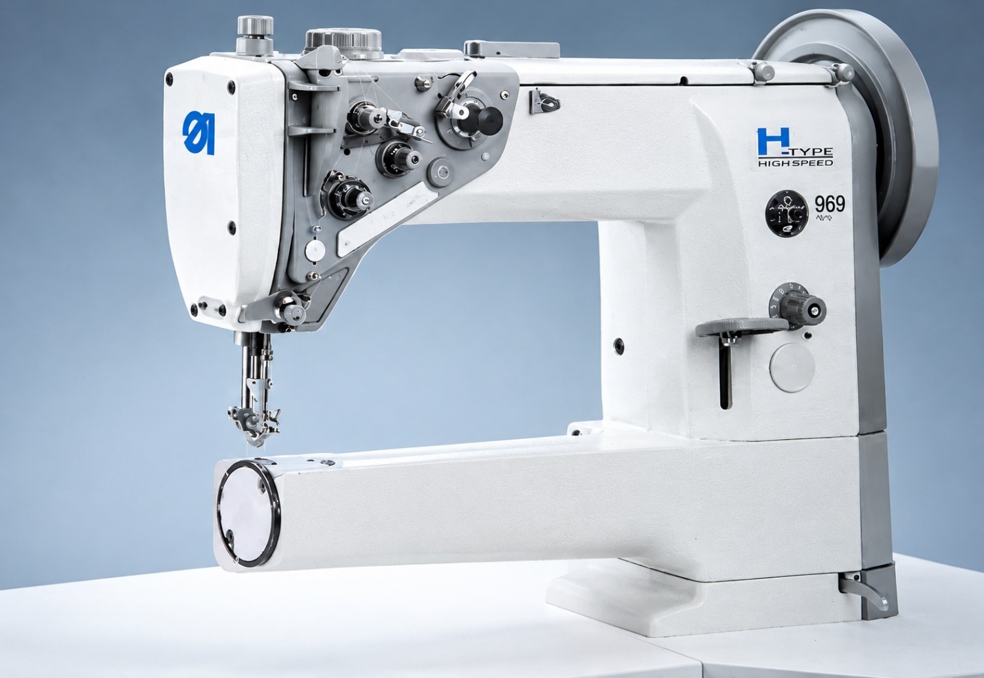 969 H-TYPE single needle lockstitch cylinder arm sewing machine with barrel shuttle hook for heavy leather goods