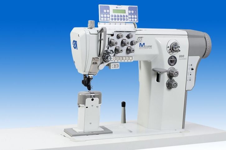 888-460522-M Classic post bed double needle disconnectable left/right needle machine