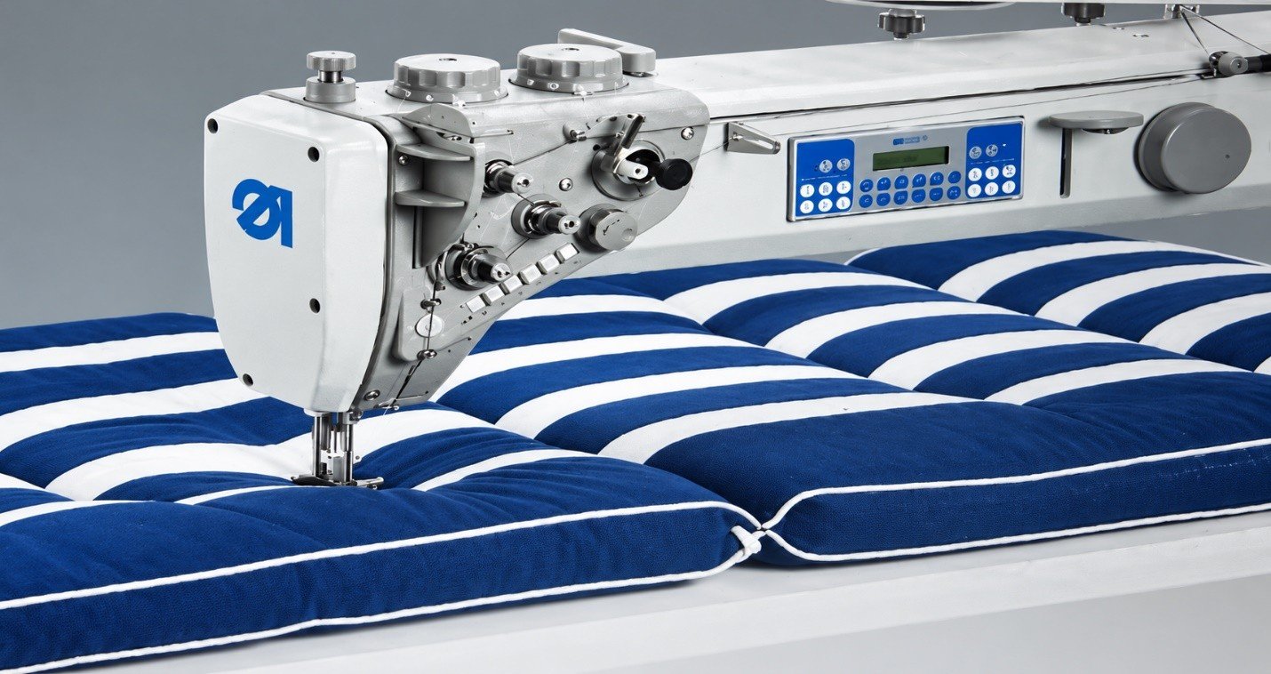 967 PURE / ECO / CLASSIC heavy duty seam on padded technical textile